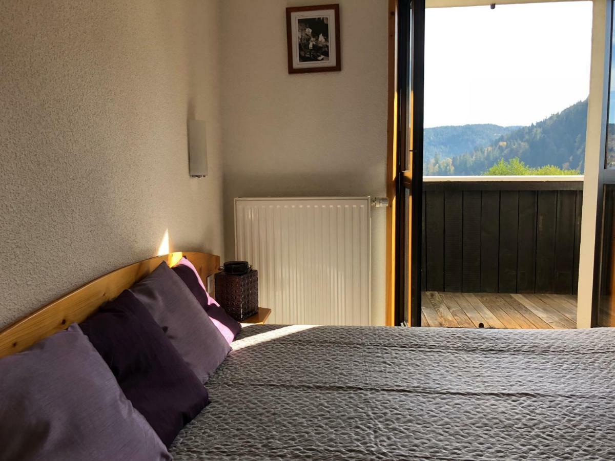 Le Chalet Au Bord Du Lac Жерарме Экстерьер фото
